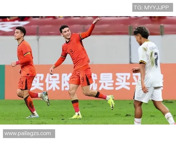 重庆篮球队个人能力引发热议球迷对球员表现褒贬不一 重庆篮球队个人能力引发热议球迷对球员表现褒贬不一